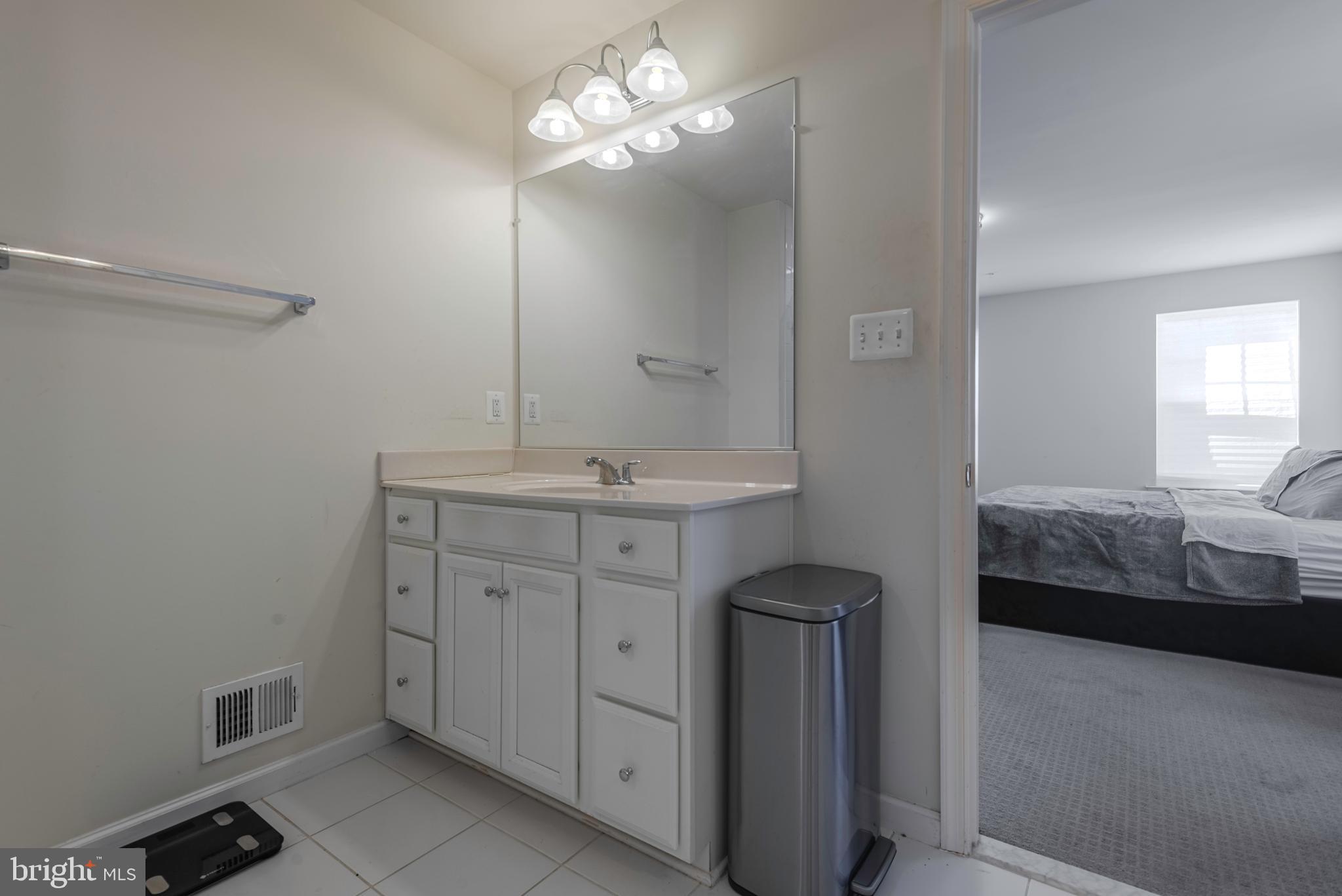2728 Duvall Ridge Road Hyattsville, MD 20785 - Photo 25 of 36