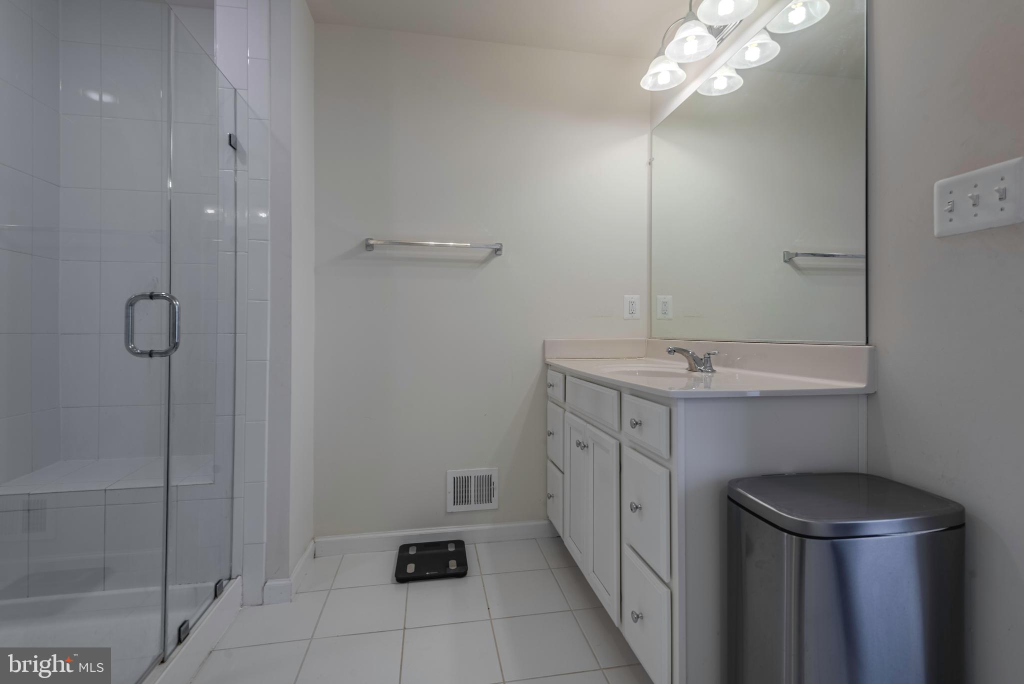 2728 Duvall Ridge Road Hyattsville, MD 20785 - Photo 26 of 36