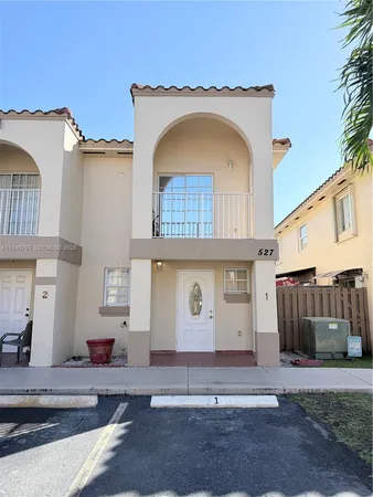 $2,400 | 527 West 68th Street, Unit 1, Hialeah, FL 33014