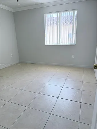 $2,400 | 527 West 68th Street, Unit 1, Hialeah, FL 33014