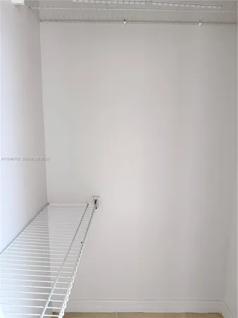 $2,400 | 527 West 68th Street, Unit 1, Hialeah, FL 33014