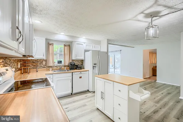 $472,500 | 9405 Perglen Road, Nottingham, MD 21236