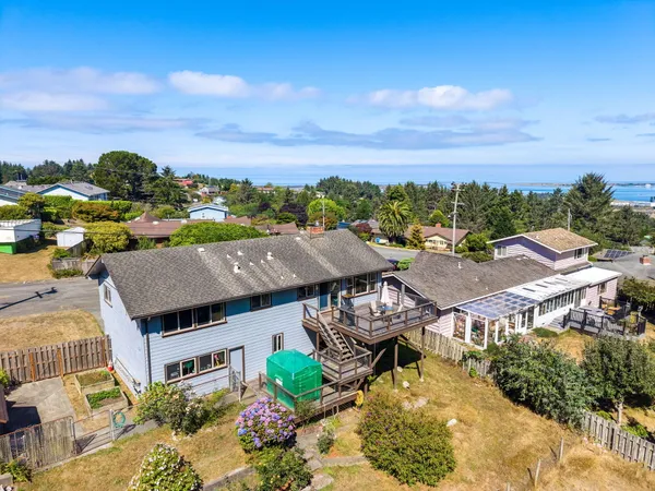 $595,000 | 6829 Bret Harte Lane, Eureka, CA 95503
