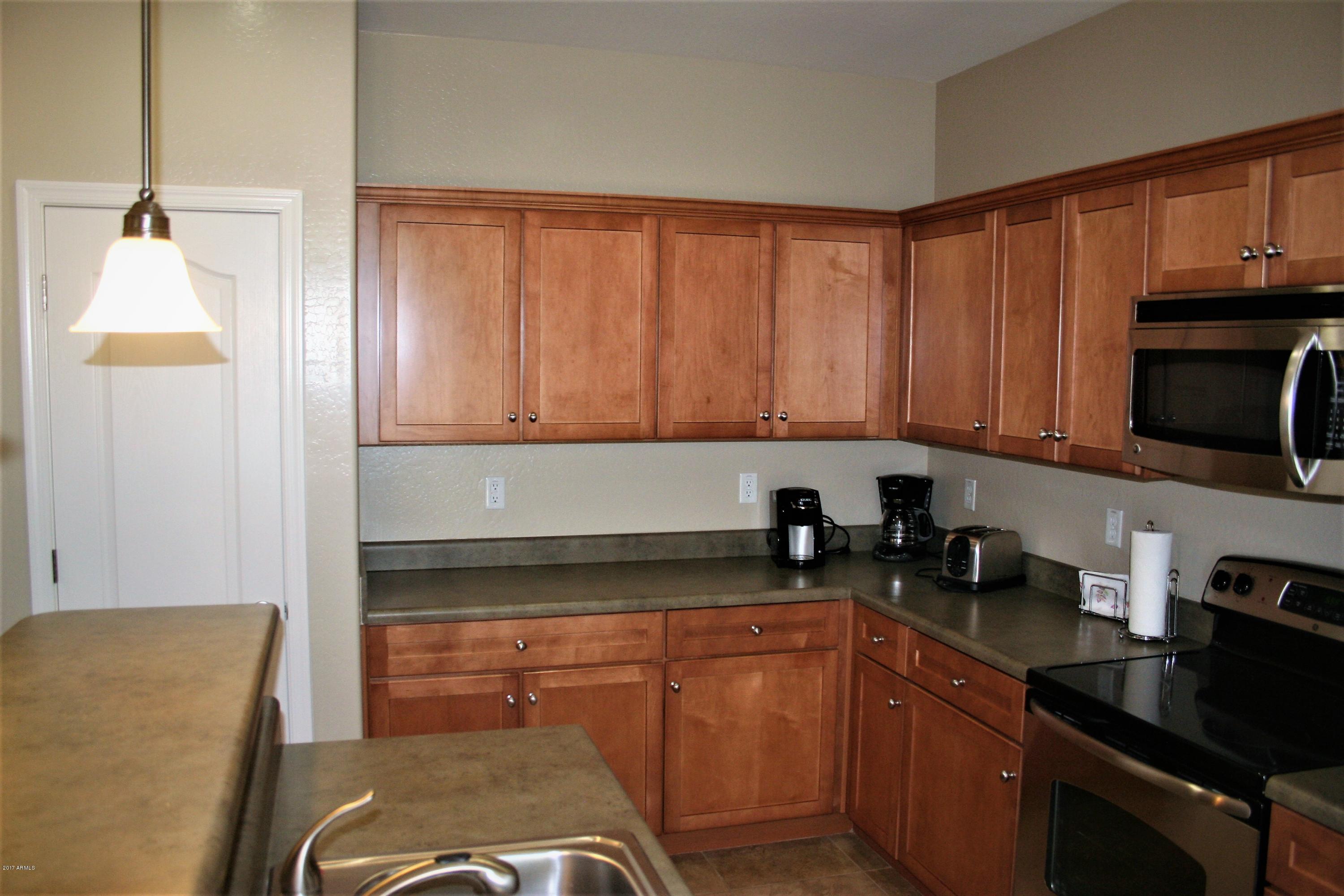 3445 East Harwell Road Gilbert, AZ 85234 - Photo 10 of 43 Kitchen