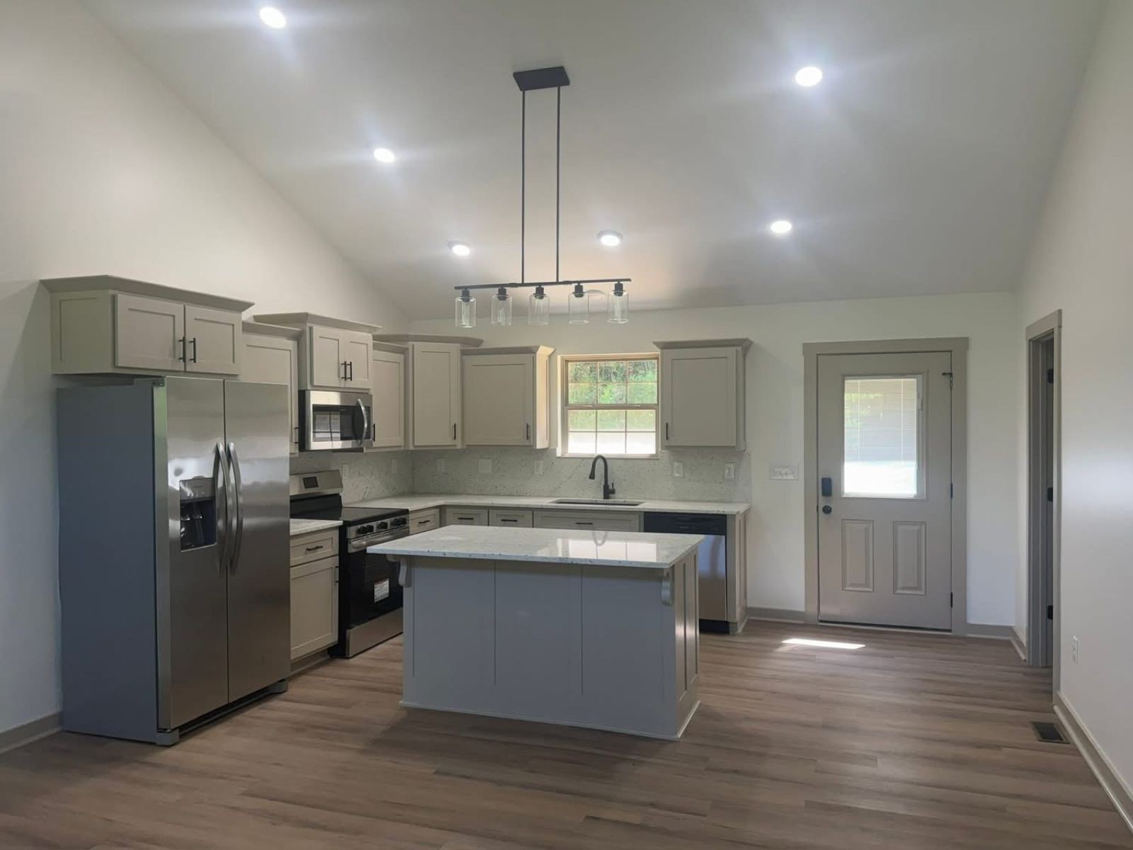 82 Scanty Branch Road Pleasant Shade, TN 37145 - Photo 4 of 17