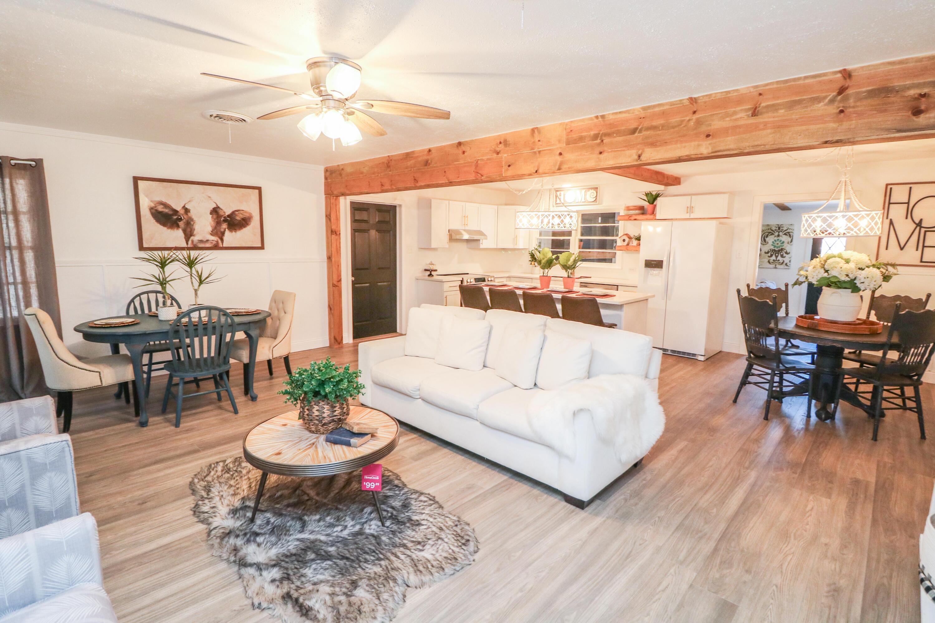 303 East 15th Street Littlefield, TX 79339 - Photo 2 of 26 Living Room/Kitchen