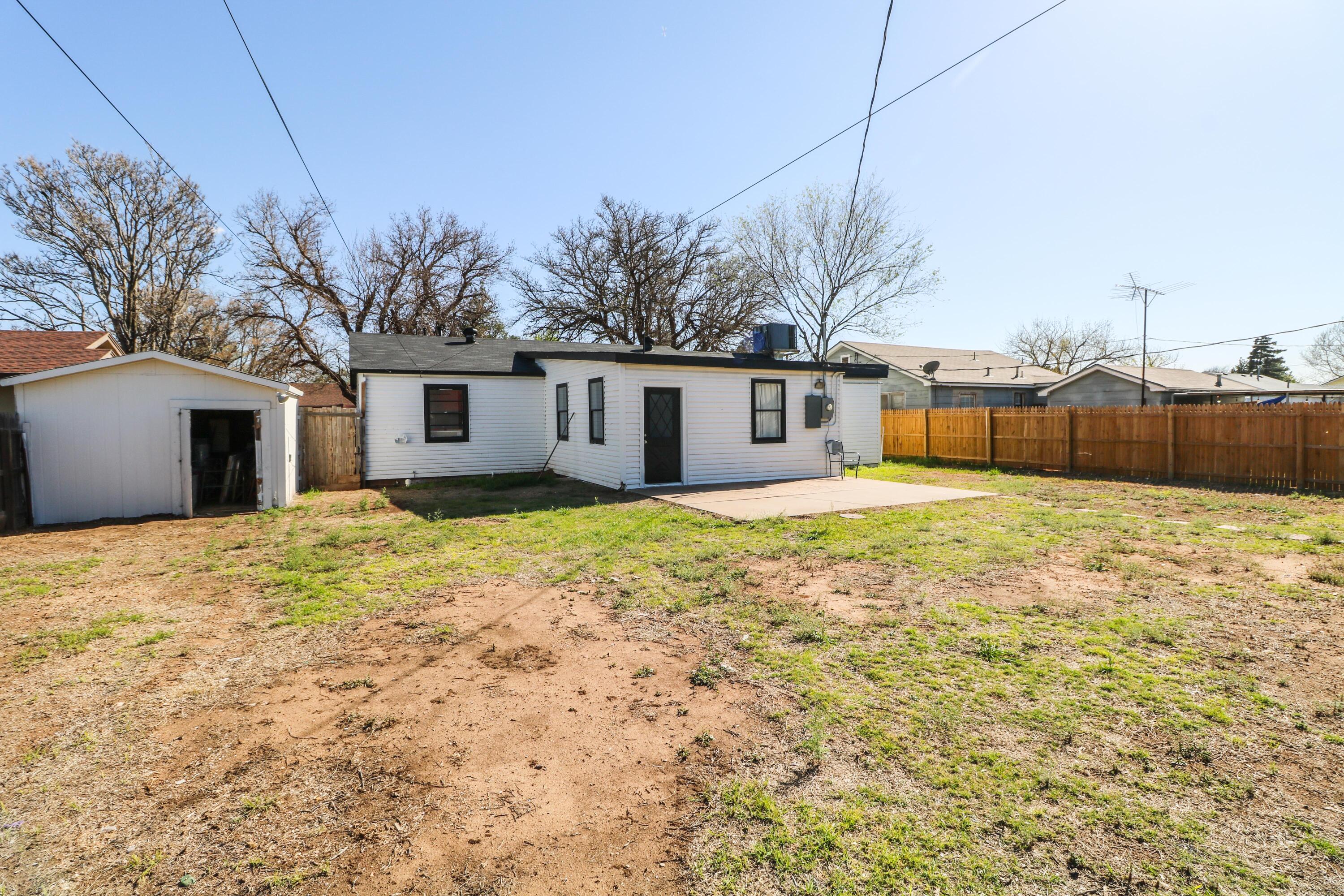 303 East 15th Street Littlefield, TX 79339 - Photo 23 of 26 Backyard