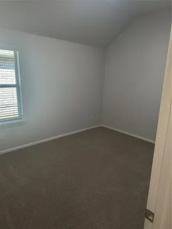 $1,995 | 355 Lost Crk Trail, Greenville, TX 75402