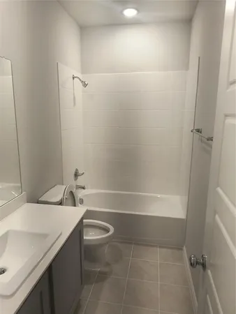 $1,995 | 355 Lost Crk Trail, Greenville, TX 75402