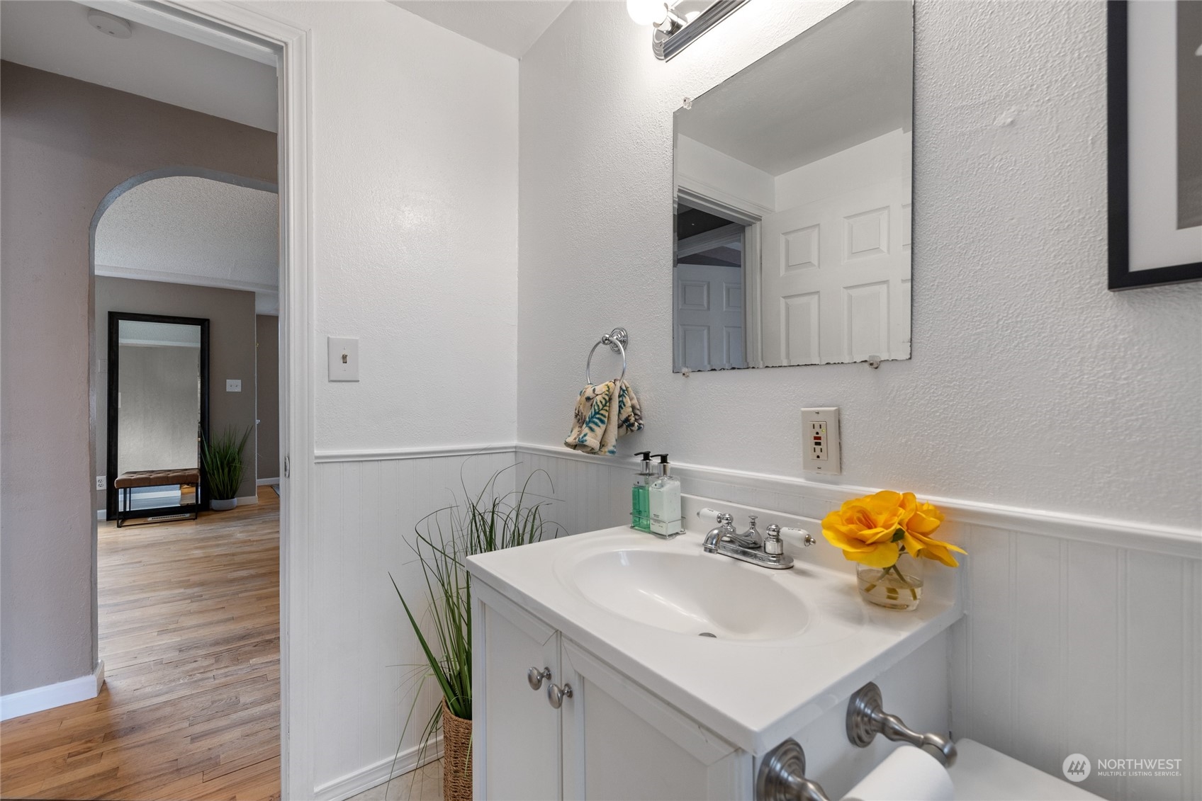 5037 South State Street Tacoma, WA 98409 - Photo 20 of 40 a bathroom with a sink and a mirror