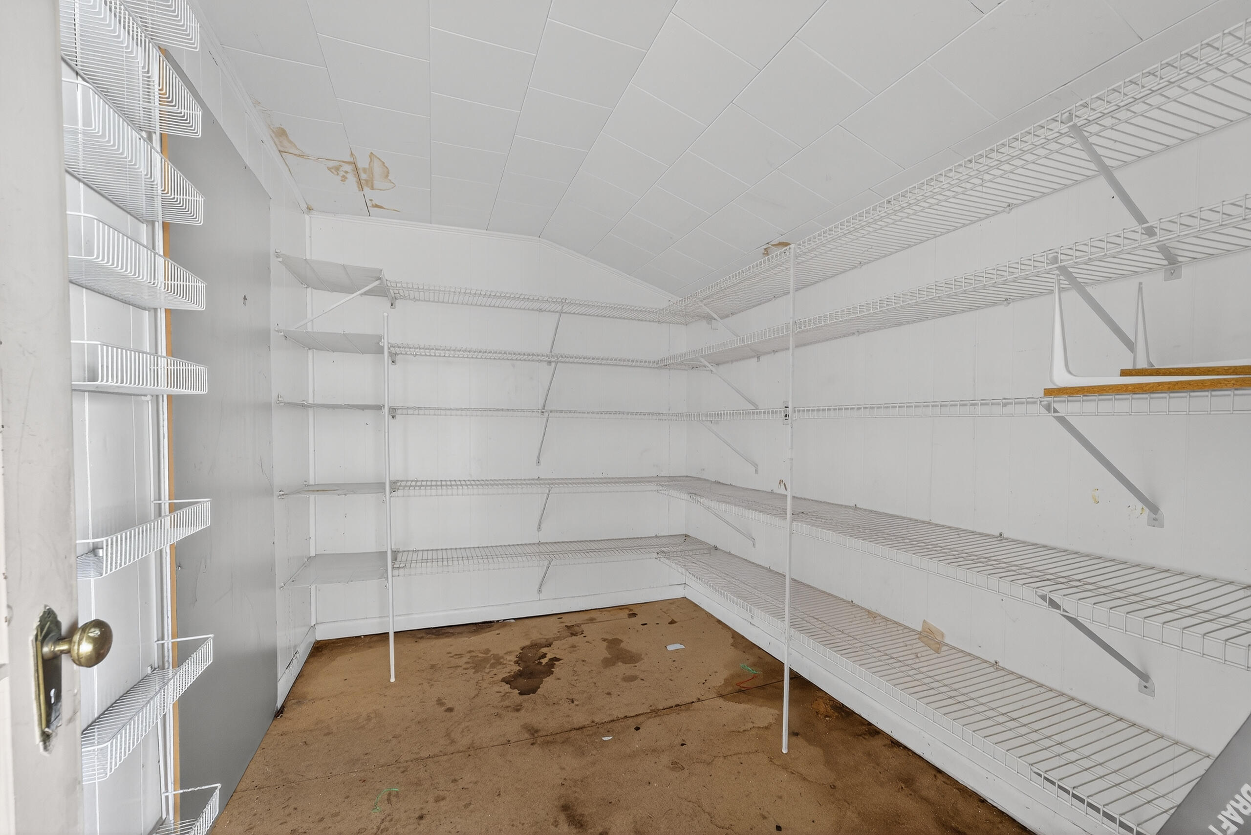 259 South Belfast Avenue Augusta, ME 04330 - Photo 13 of 41 DSC00150