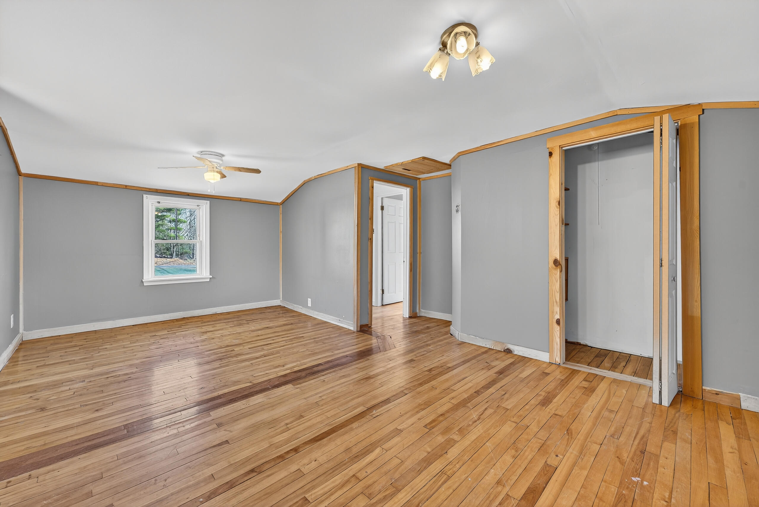 259 South Belfast Avenue Augusta, ME 04330 - Photo 19 of 41 DSC00171