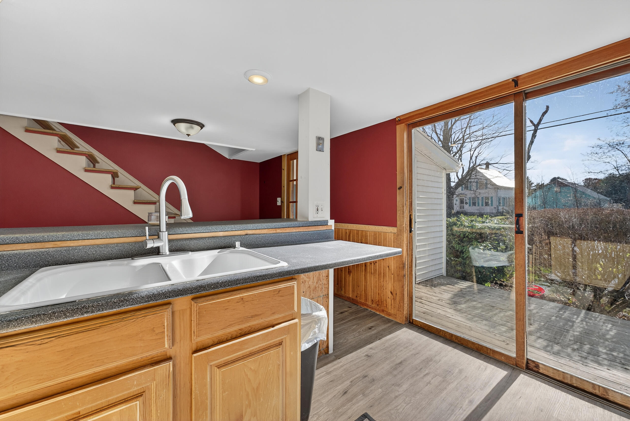 259 South Belfast Avenue Augusta, ME 04330 - Photo 4 of 41 DSC00122