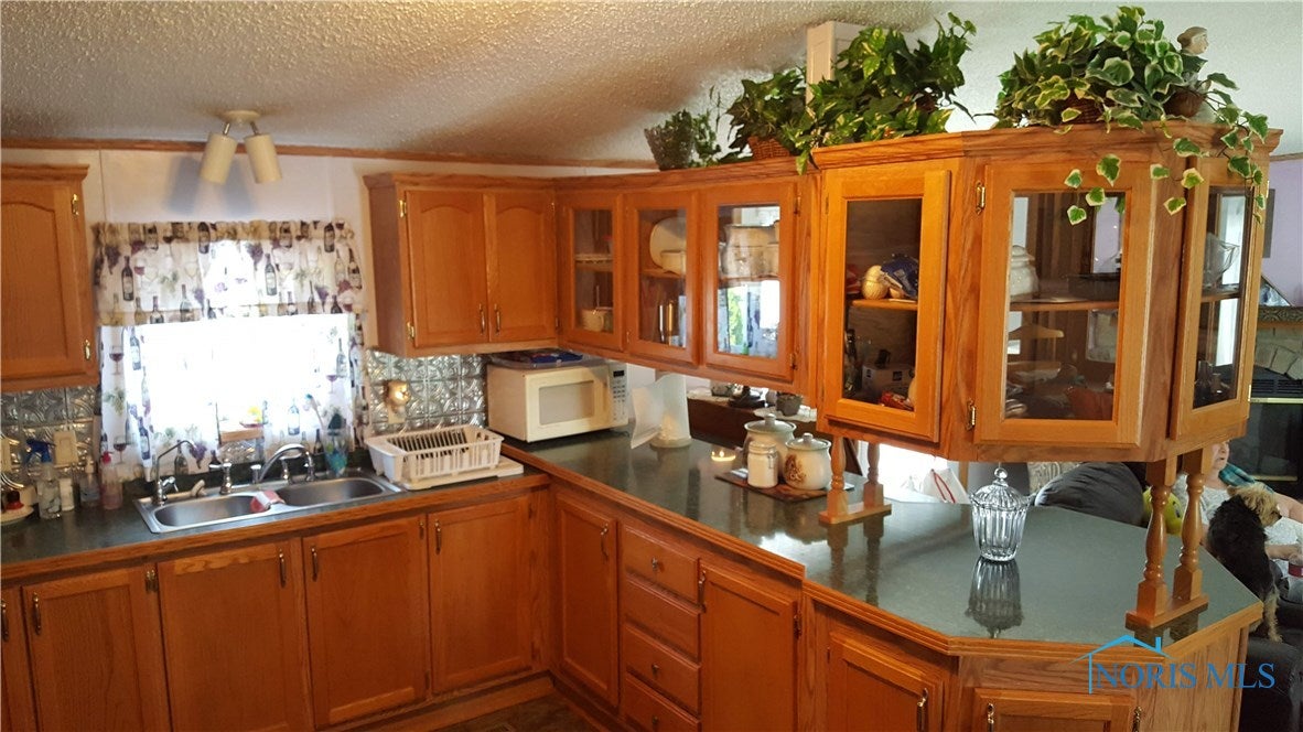 320 North Curtice Road Oregon, OH 43616 - Photo 27 of 32 Gallery Image 27