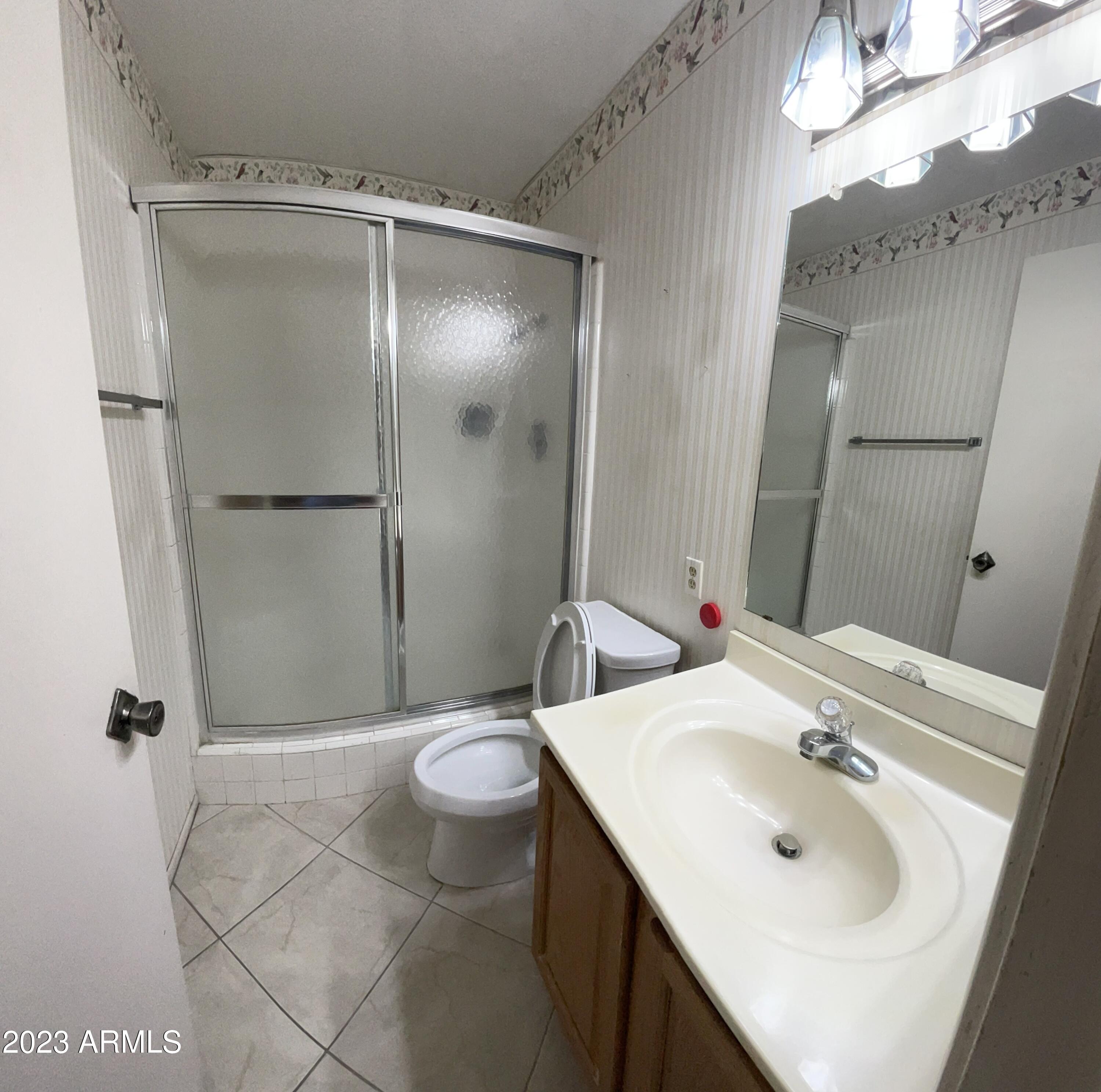 7738 East Chaparral Road Scottsdale, AZ 85250 - Photo 17 of 34 Hallway bath