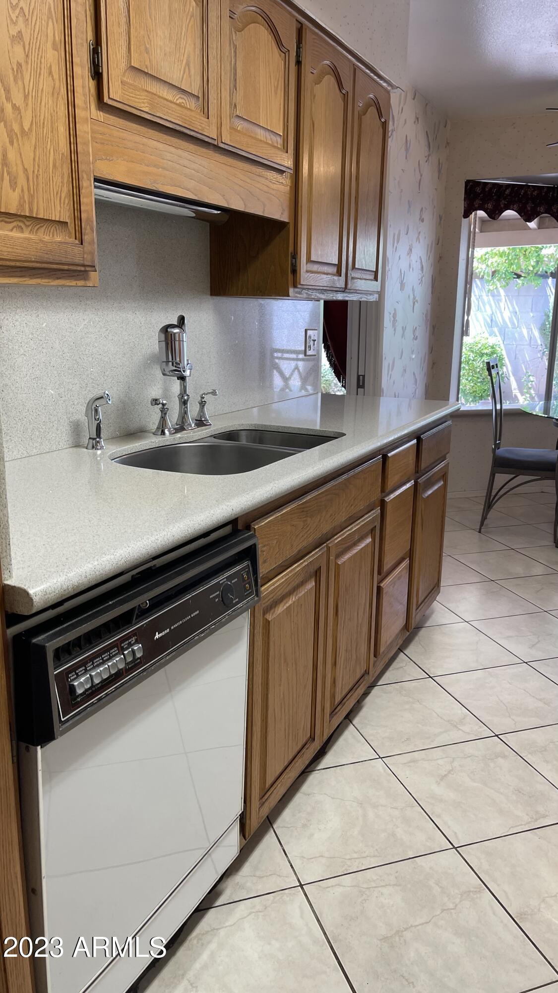 7738 East Chaparral Road Scottsdale, AZ 85250 - Photo 6 of 34 Kitchen1