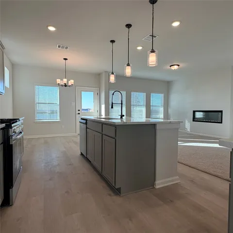 $3,400 | 3418 Lago Norence Drive, Manvel, TX 77578