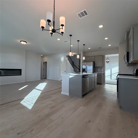 $3,400 | 3418 Lago Norence Drive, Manvel, TX 77578