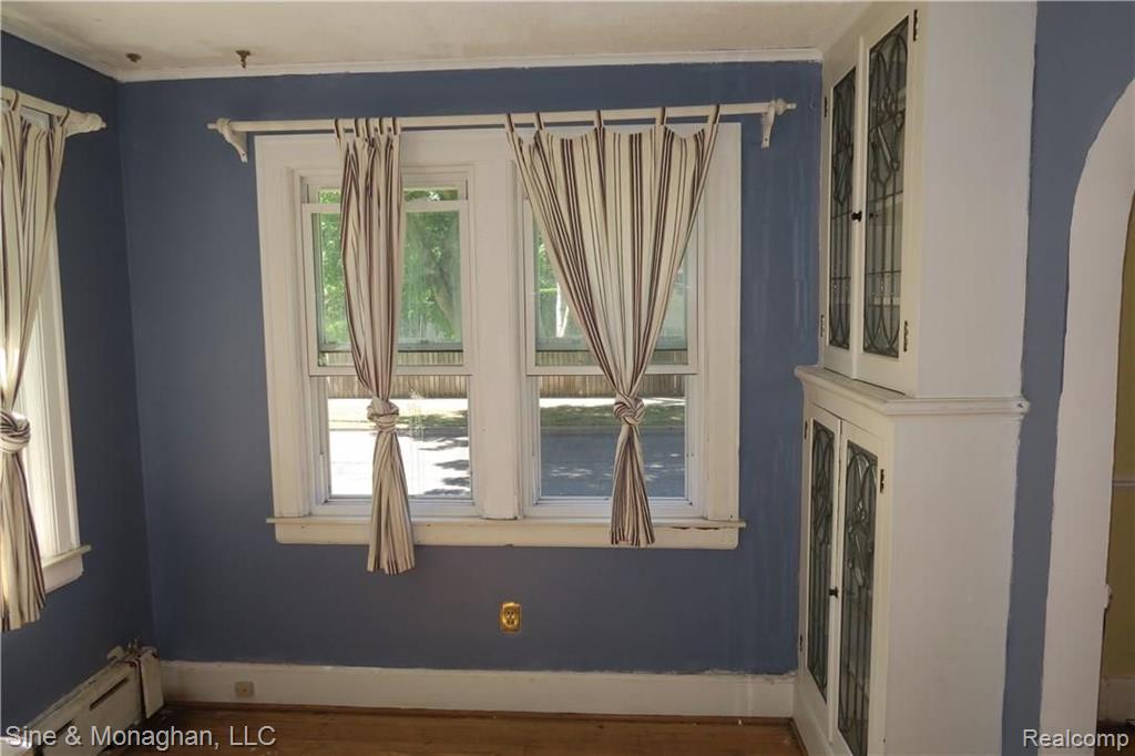 243 McMillan Road Grosse Pointe Farms, MI 48236 - Photo 13 of 27
