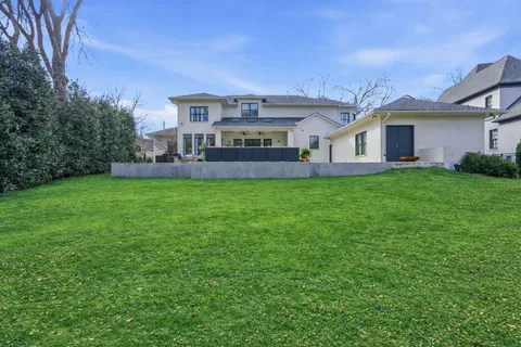 $2,695,000 | 4016 Dorcas Drive, Nashville, TN 37215
