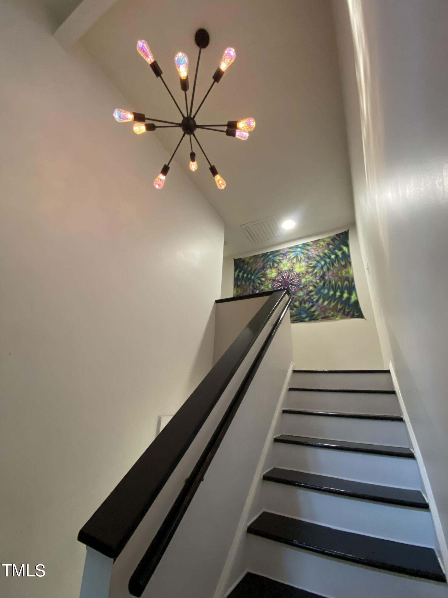 5922 Farm Gate Road Raleigh, NC 27606 - Photo 14 of 18 5922FarmGateRoad_45622_14