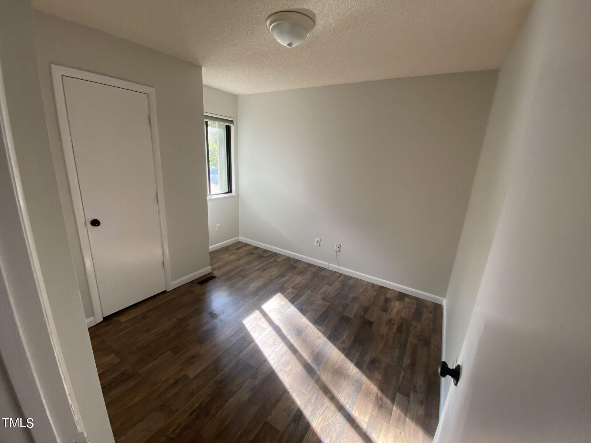 5922 Farm Gate Road Raleigh, NC 27606 - Photo 16 of 18 5922FarmGateRoad_45622_16