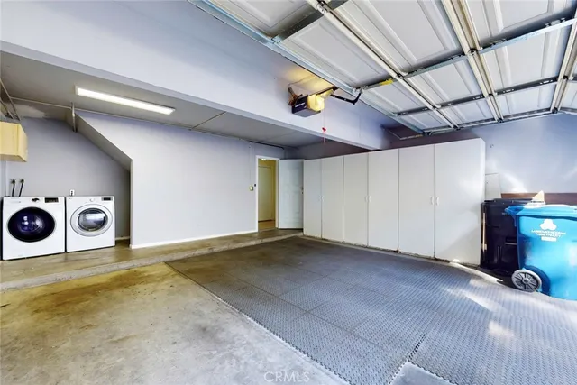 $549,999 | 10504 Sunland Boulevard, Unit 5, Sunland, CA 91040