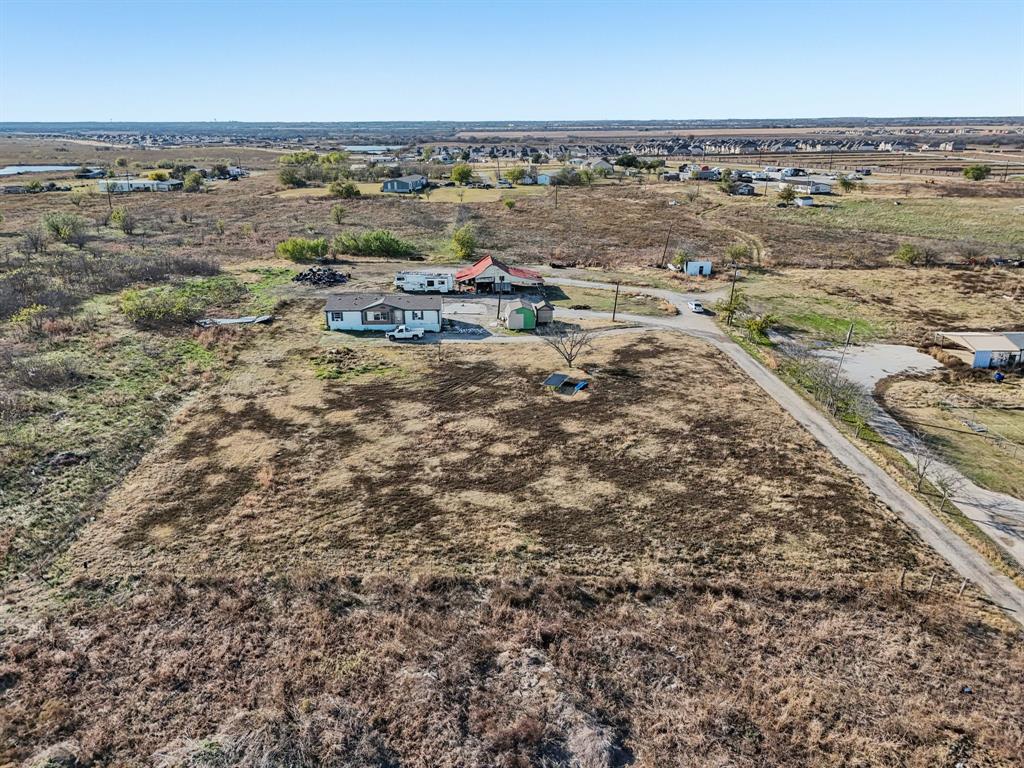 1025 Smiley Road Celina, TX 75009 - Photo 3 of 11 Overview of rural landscape