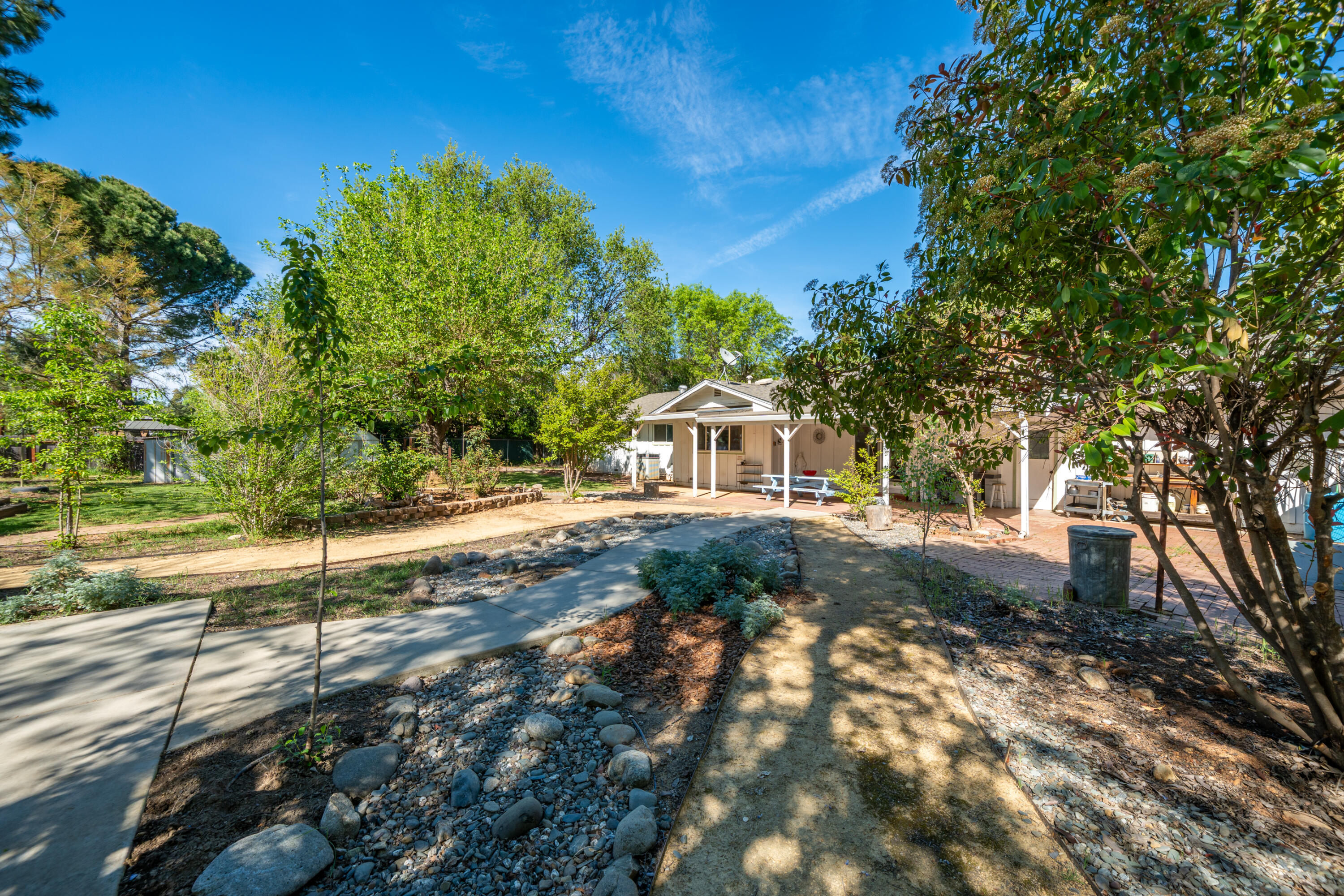6908 Riata Drive Redding, CA 96002 - Photo 43 of 58 6908 Riata Dr-54