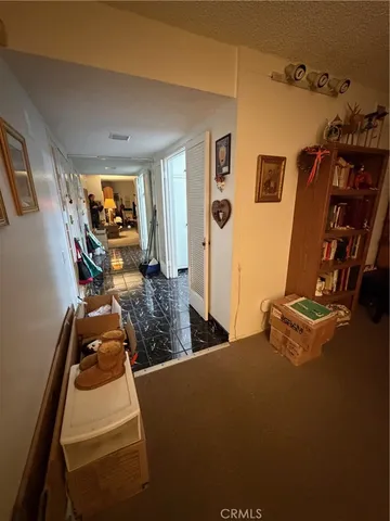 $469,000 | 5301 Balboa Boulevard, Unit F2, Encino, CA 91316