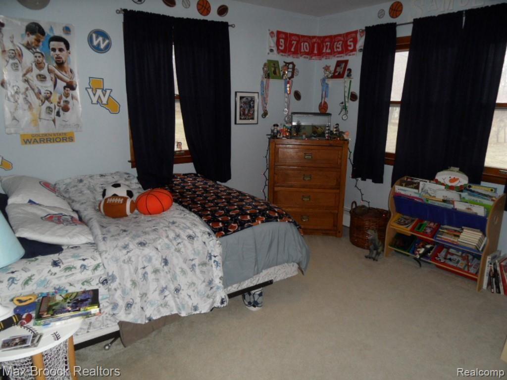 2831 Harrington Road Rochester Hills, MI 48307 - Photo 13 of 24