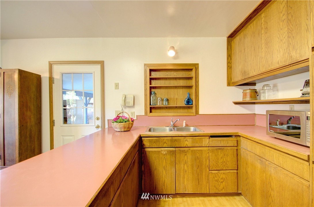 22272 Grip Road Sedro-Woolley, WA 98284 - Photo 6 of 24 Gallery Image 6