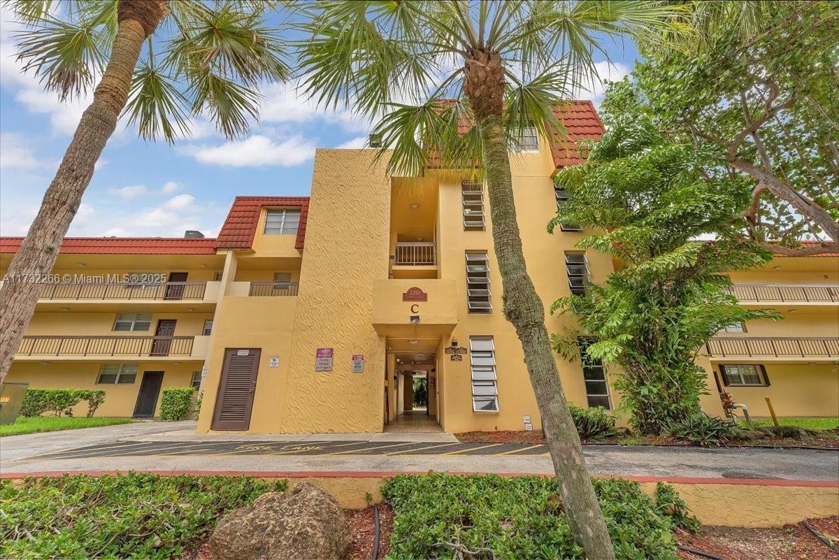 3390 Foxcroft Road, Unit C205 Miramar, FL 33025 - Photo 25 of 35