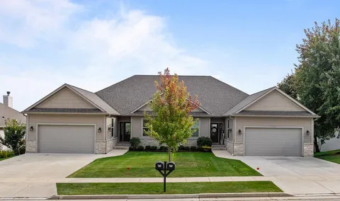 $1,470,000 | 460 Stone Ridge Drive, Unit 480, Lake Geneva, WI 53147