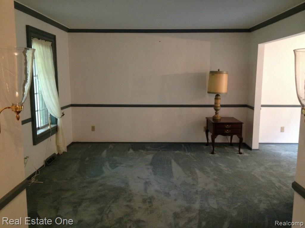 12031 Foley Road Fenton, MI 48430 - Photo 20 of 30 125.jpg