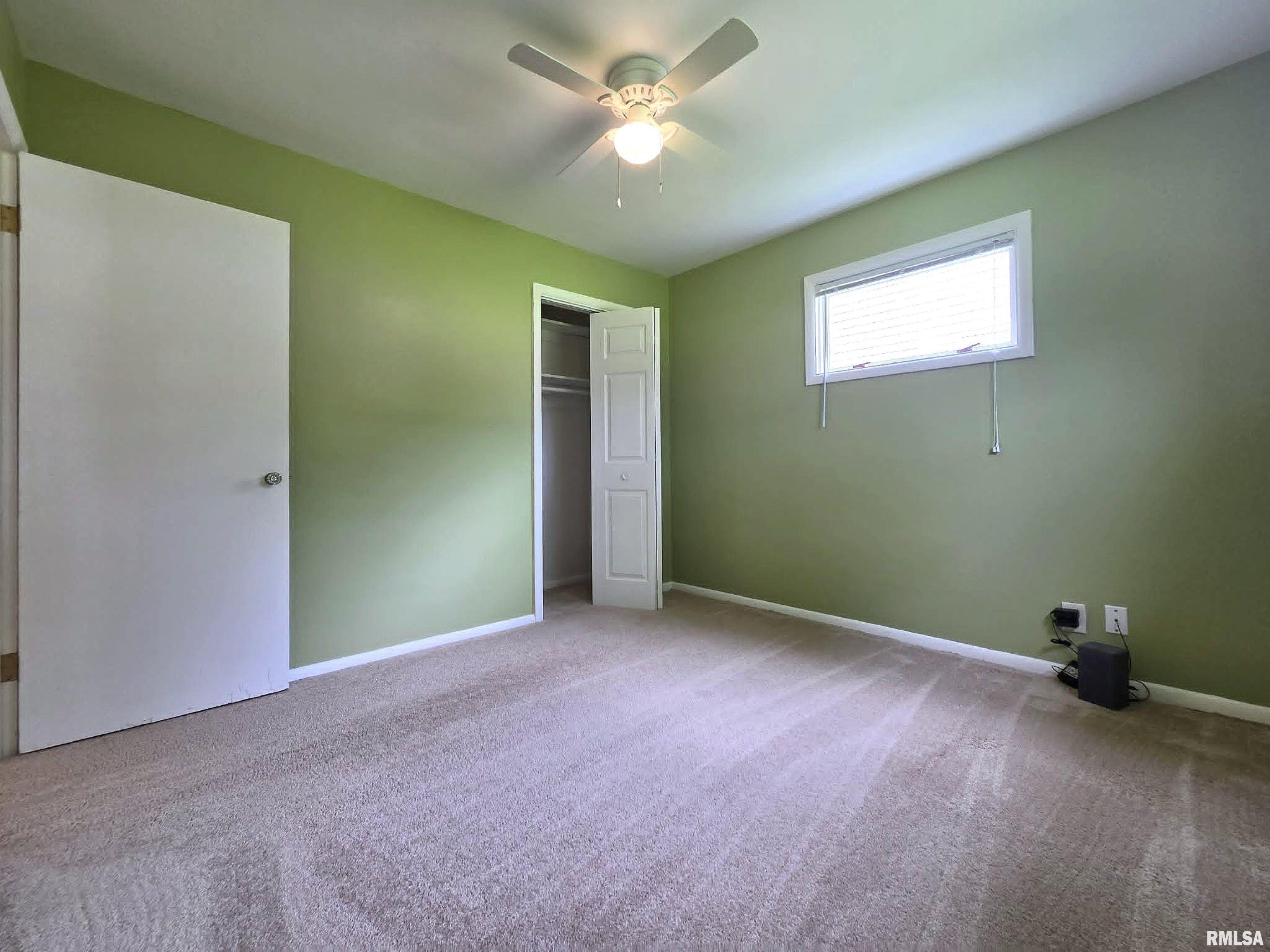 1913 South 12th Street Quincy, IL 62301 - Photo 13 of 20