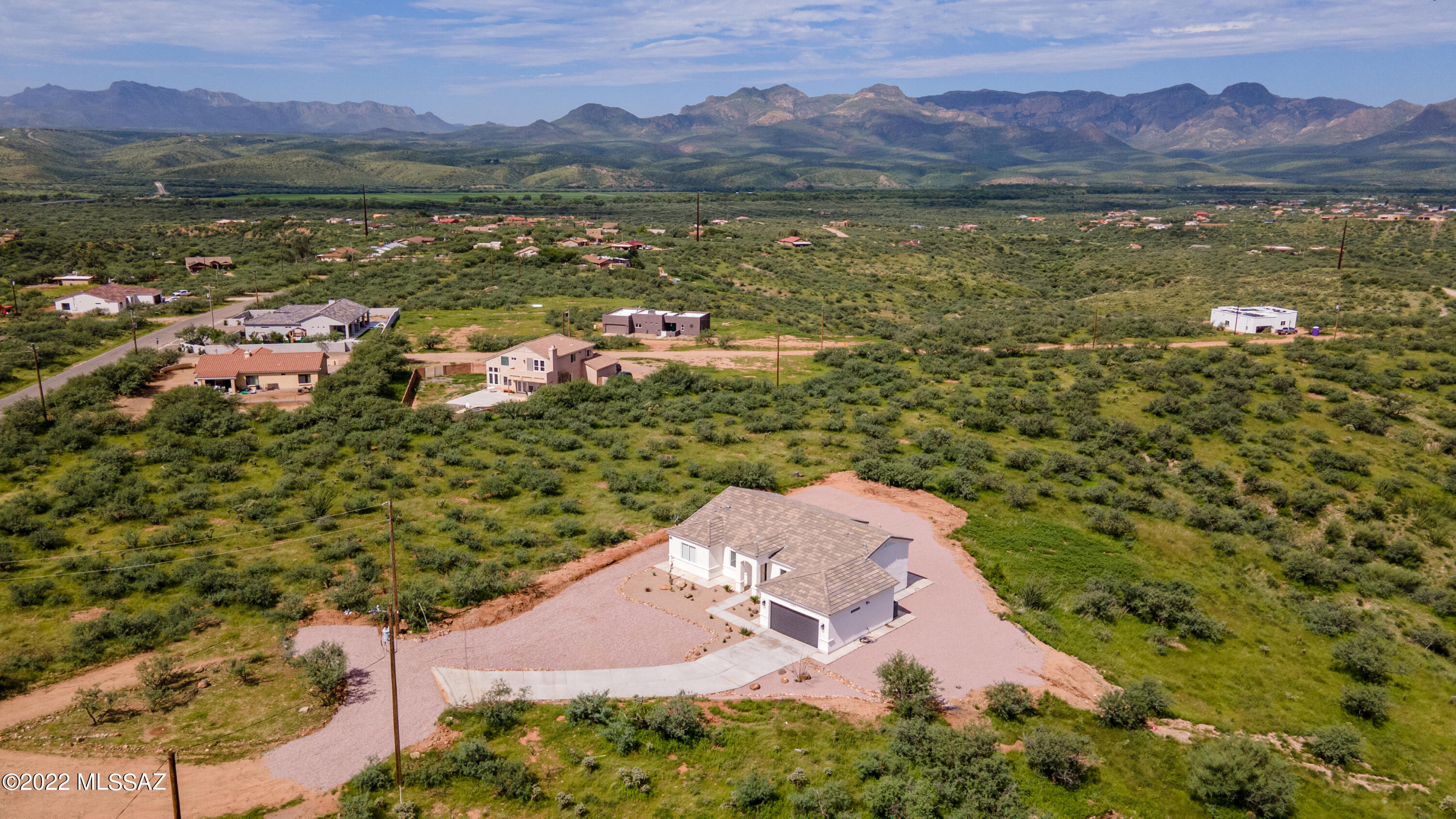 1684 Eje Court Rio Rico, AZ 85648 - Photo 5 of 38