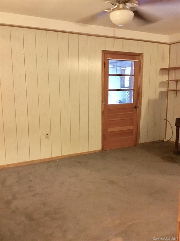 262 Sharon Road Fairview, NC 28730 - Photo 12 of 22 Gallery Image 12