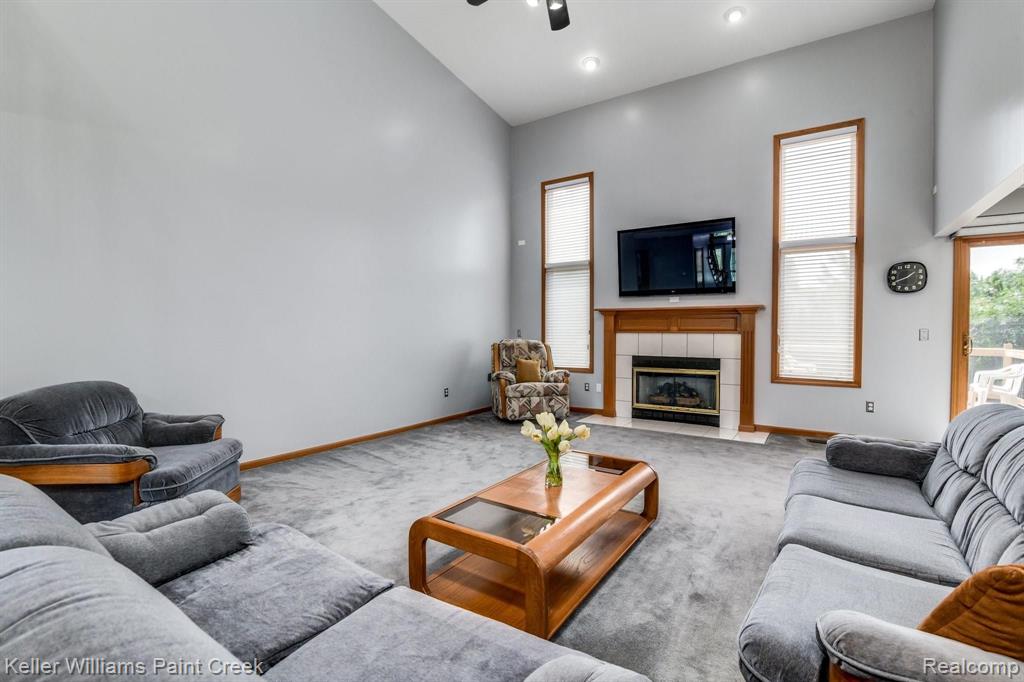 964 Norcross Drive Rochester Hills, MI 48307 - Photo 10 of 31