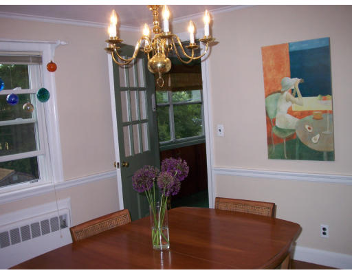 45 Garth Road Boston, MA 02132 - Photo 5 of 23