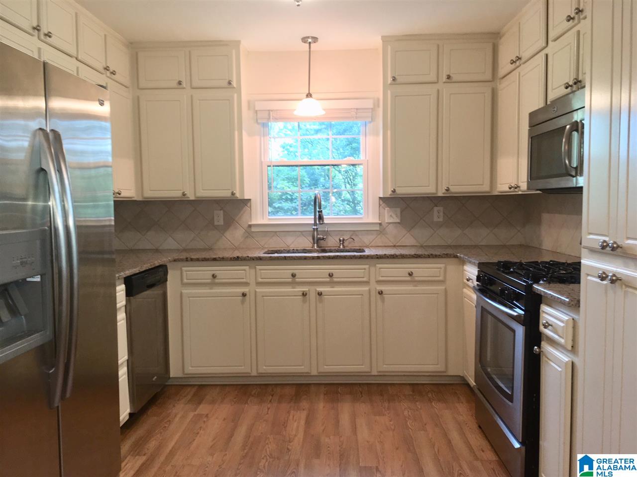 53 Shades Crest Road Birmingham, AL 35226 - Photo 4 of 26