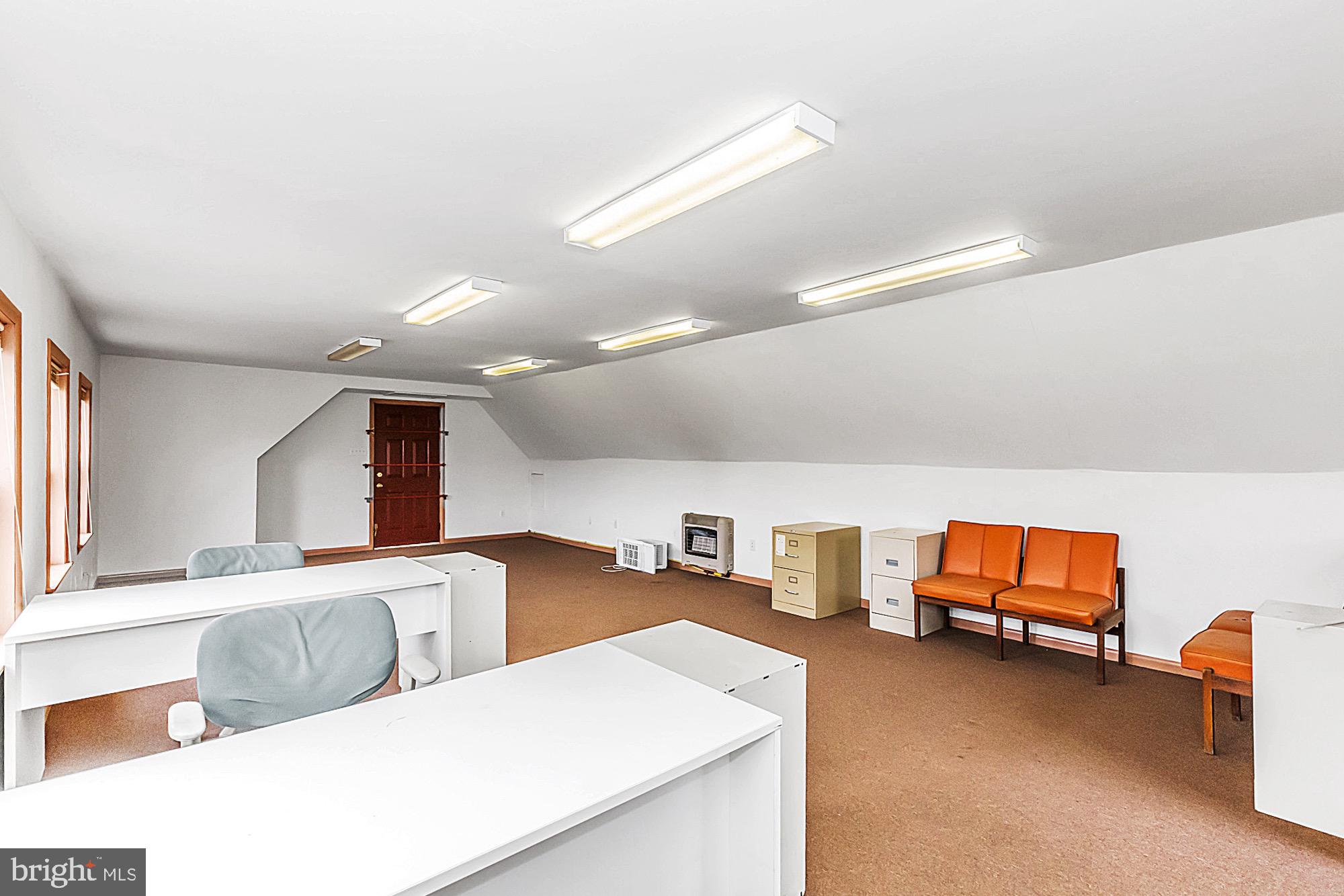 2069 Dutton Mill Road Newtown Square, PA 19073 - Photo 43 of 50 Heated