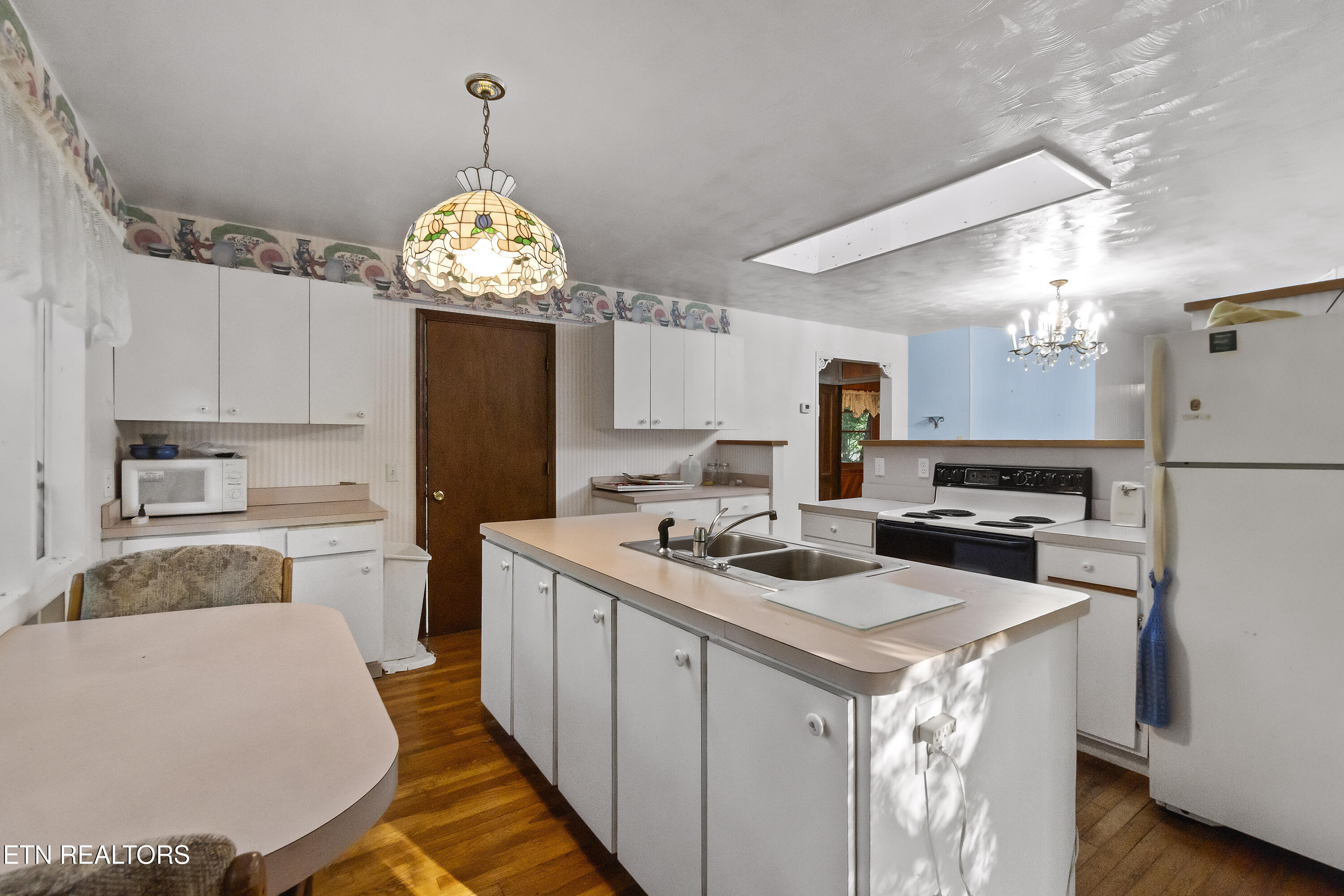 4245 Dulaney Road Greeneville, TN 37743 - Photo 11 of 39 DSC03782