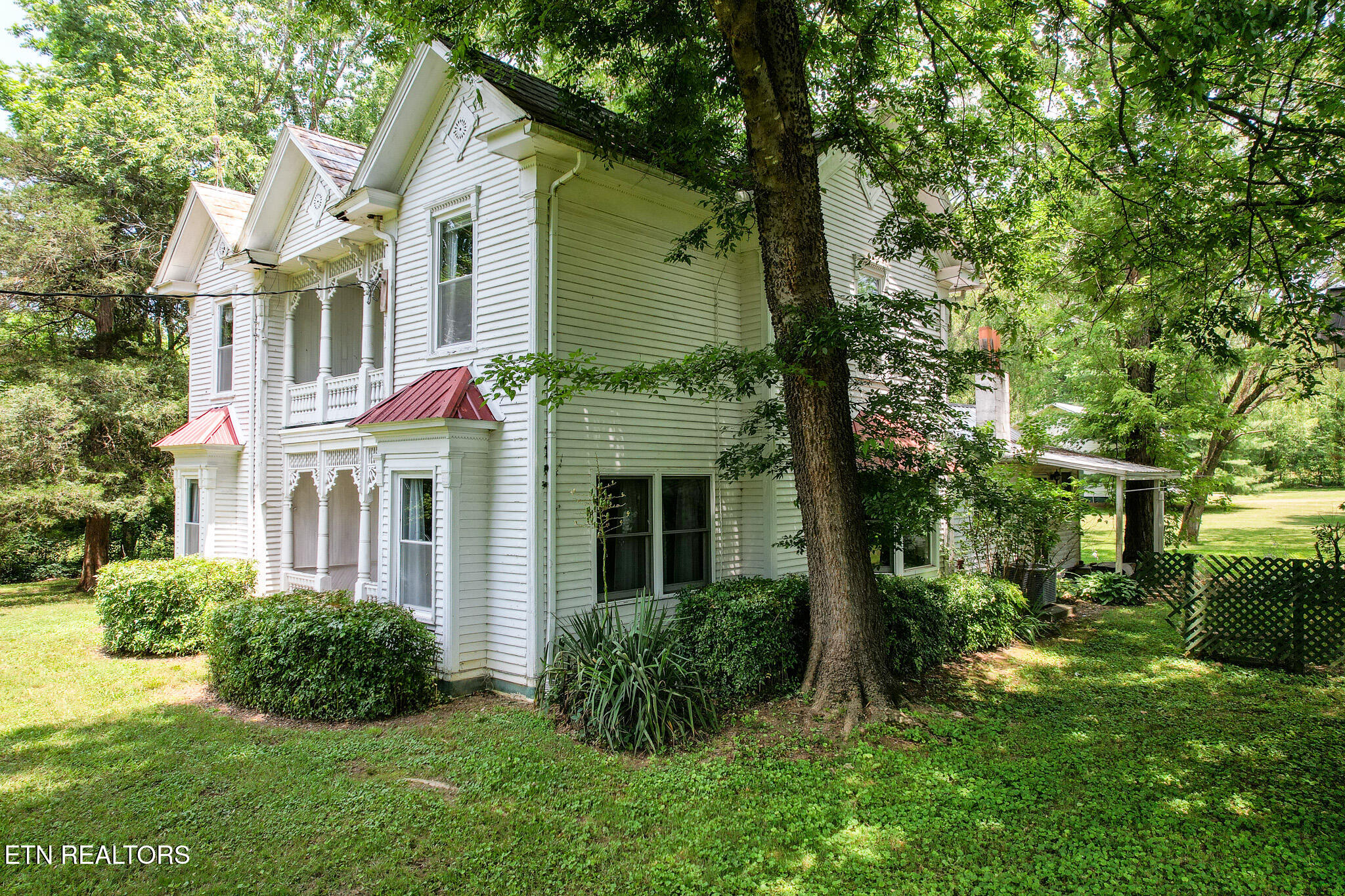 4245 Dulaney Road Greeneville, TN 37743 - Photo 2 of 39 DJI_0496-Edit