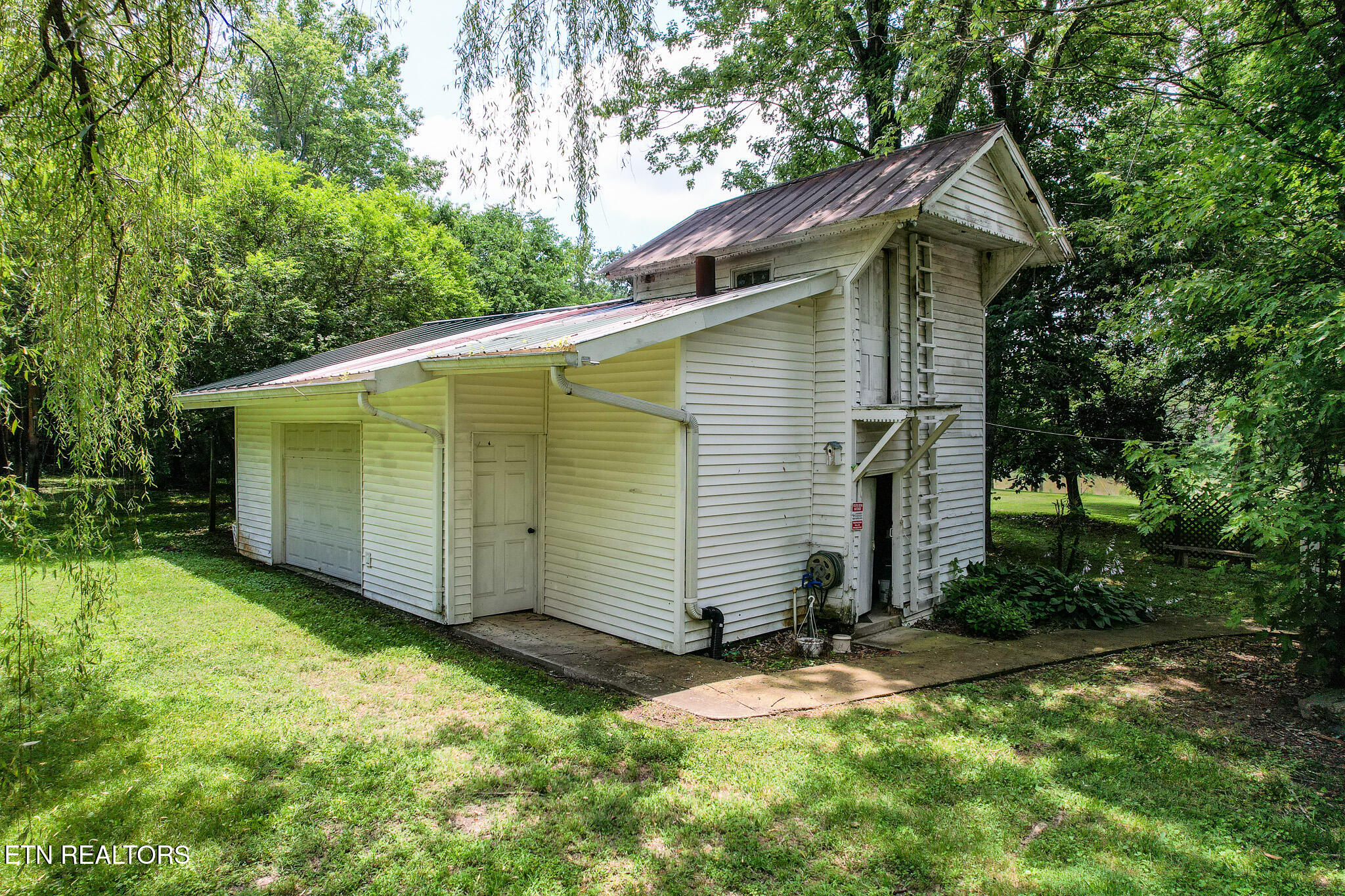 4245 Dulaney Road Greeneville, TN 37743 - Photo 3 of 39 DJI_0512