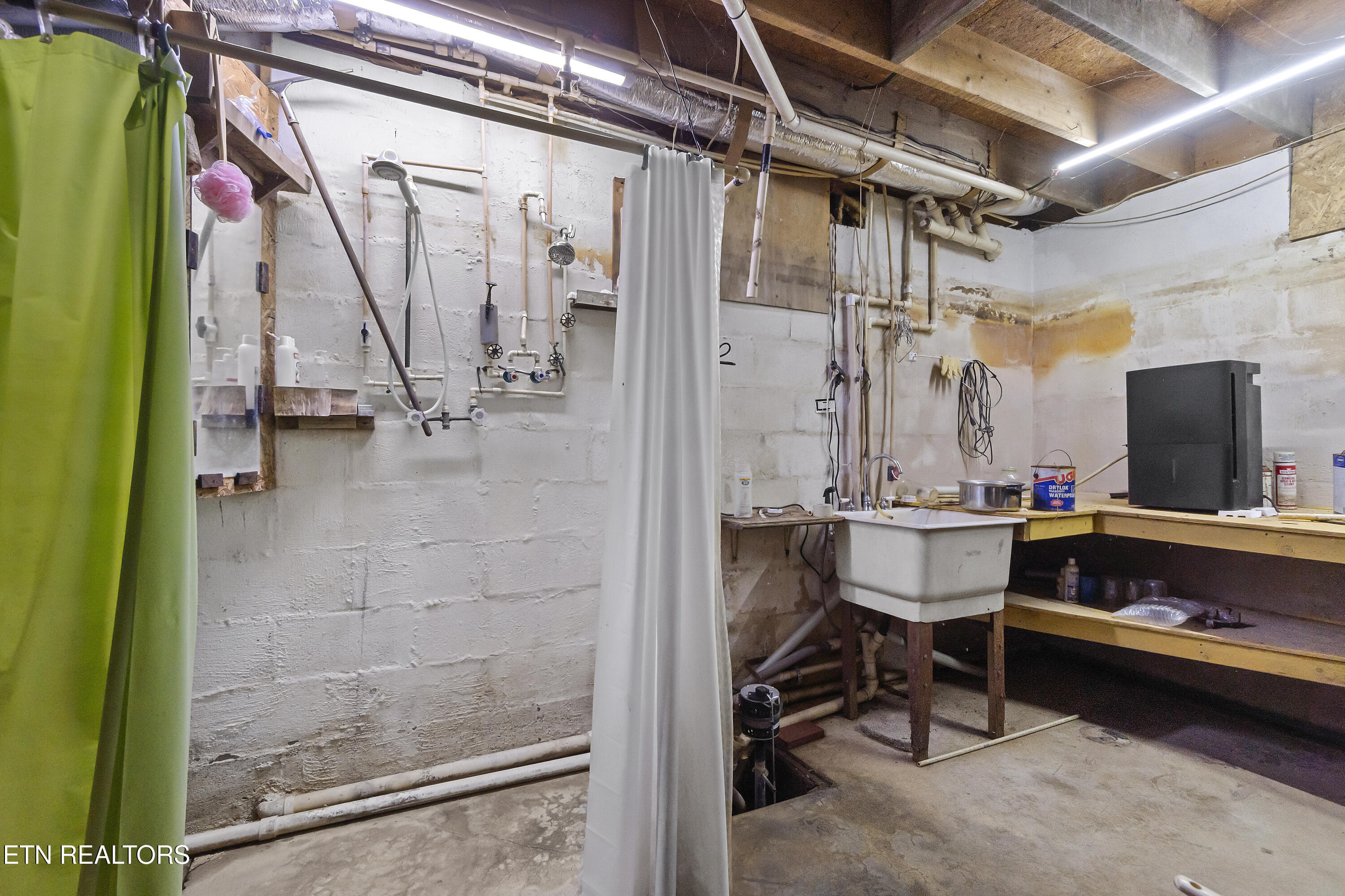 4245 Dulaney Road Greeneville, TN 37743 - Photo 39 of 39 DSC03905