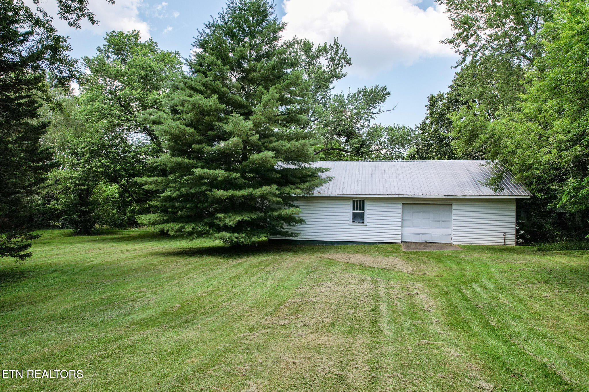 4245 Dulaney Road Greeneville, TN 37743 - Photo 4 of 39 DJI_0524