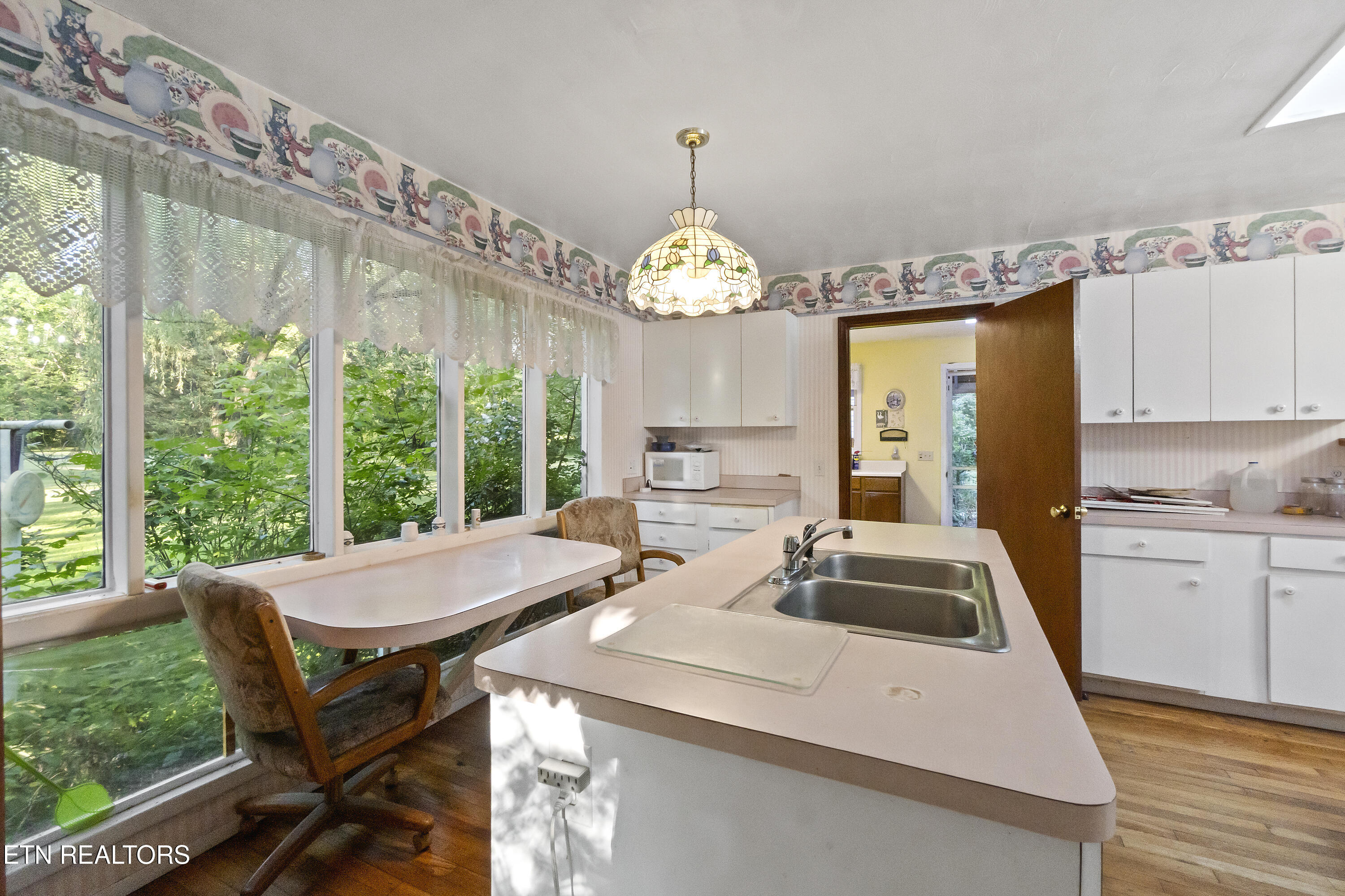 4245 Dulaney Road Greeneville, TN 37743 - Photo 8 of 39 DSC03761