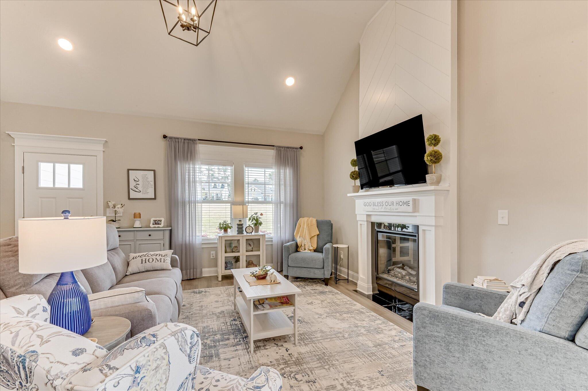 932 Sandpiper Crossing Grovetown, GA 30813 - Photo 3 of 52 feature - great room