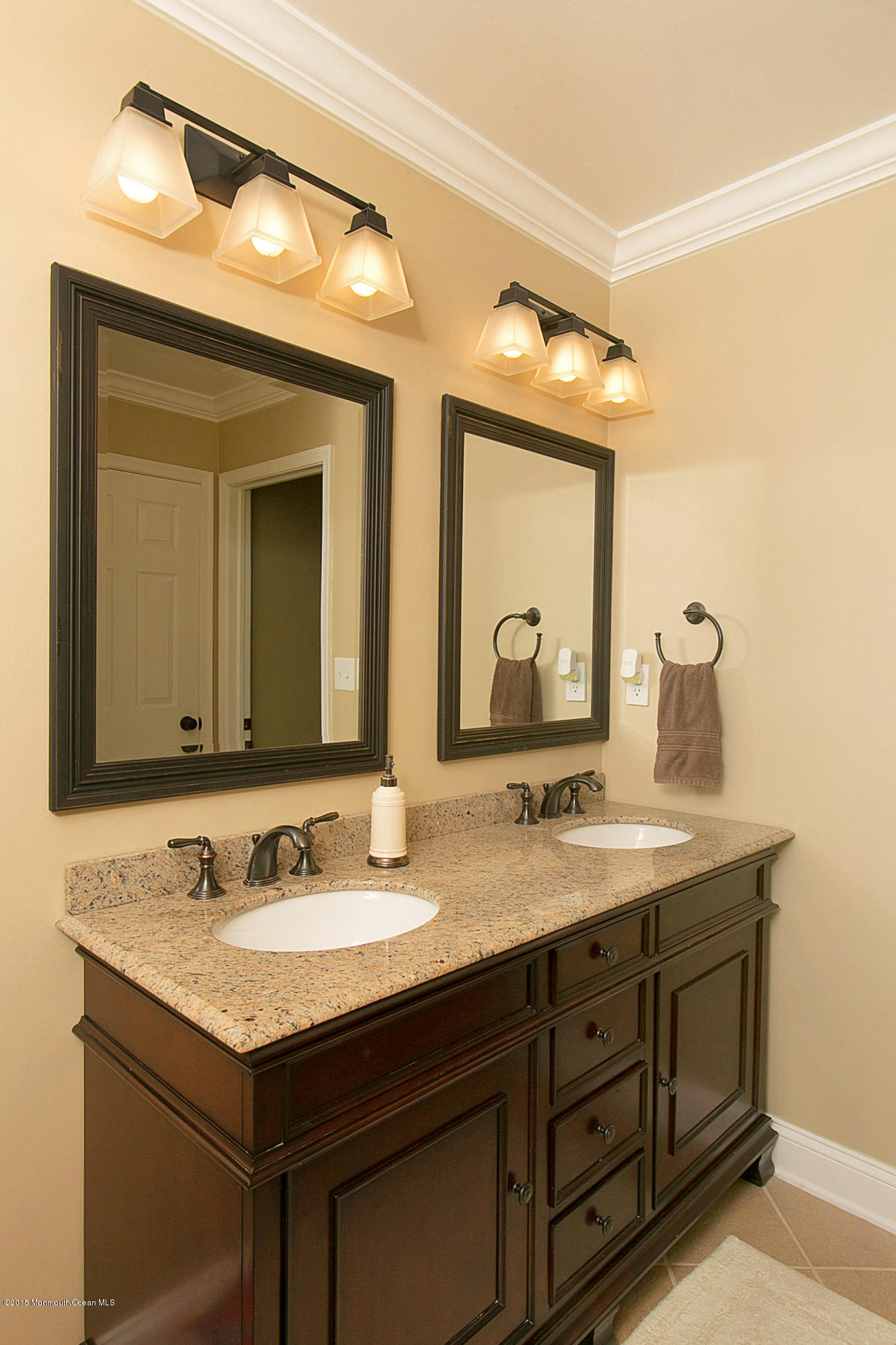 37 Frank Applegate Road Jackson, NJ 08527 - Photo 17 of 36 37 Frank Applegate Rd Jackson-print-014-